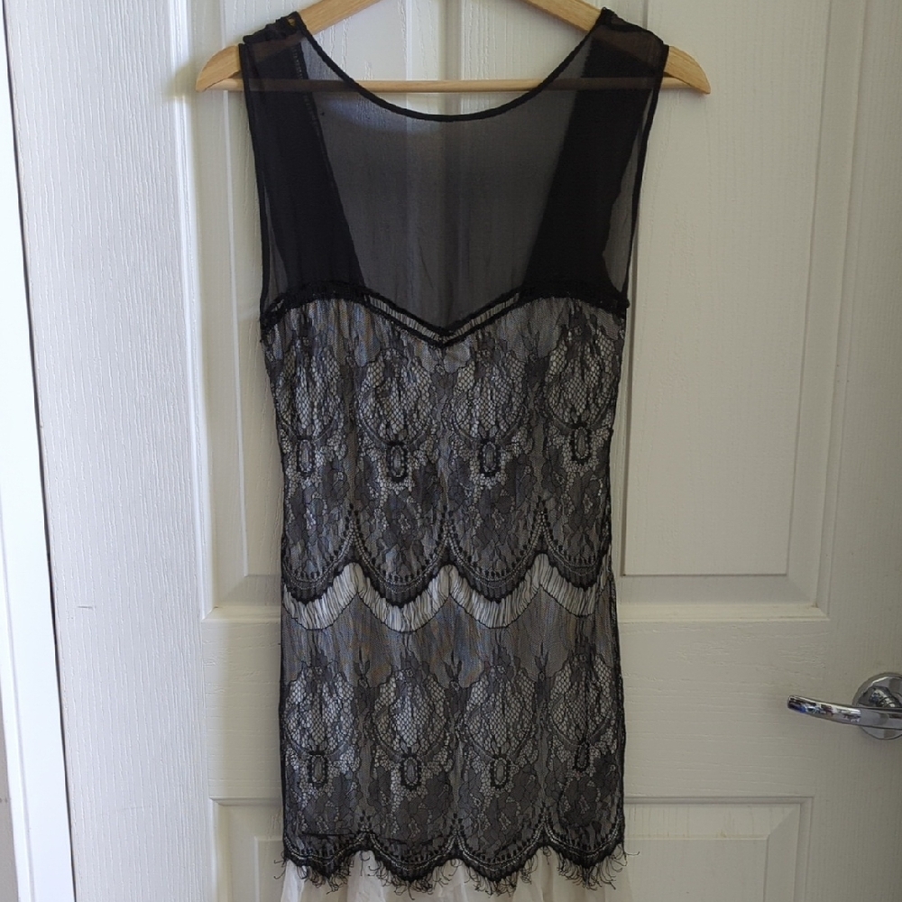 Black Backless Lace Cocktail Dress